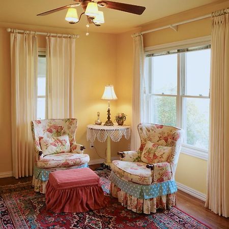 Onion Creek Cottage Остін Екстер'єр фото