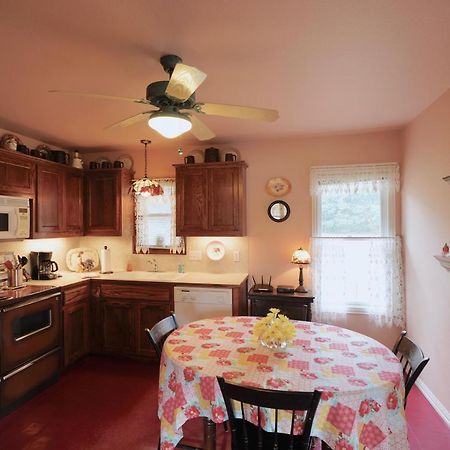 Onion Creek Cottage Остін Екстер'єр фото